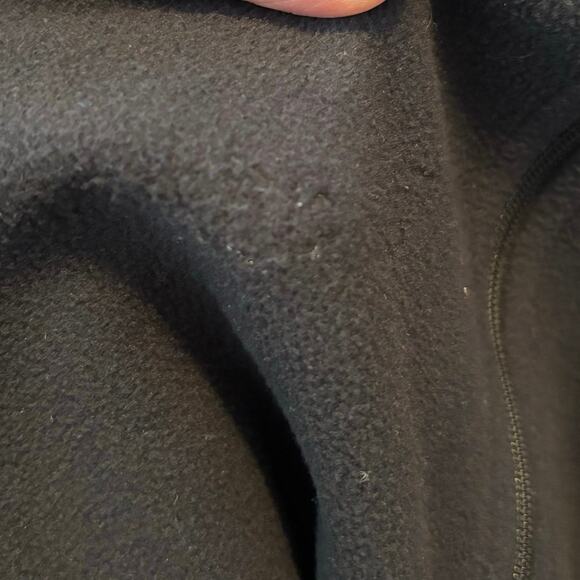 Patagonia Women’s Size S Micro D 1/4 Zip Fleece Pullover Black FLAW - Picture 6 of 6